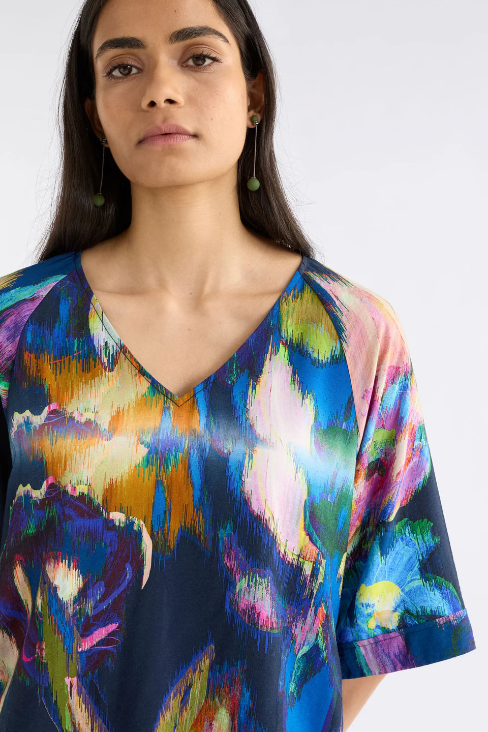 Moda V Neck Top
