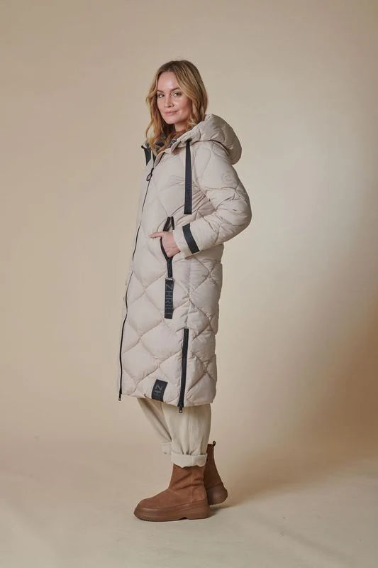 Isi Step Jacket
