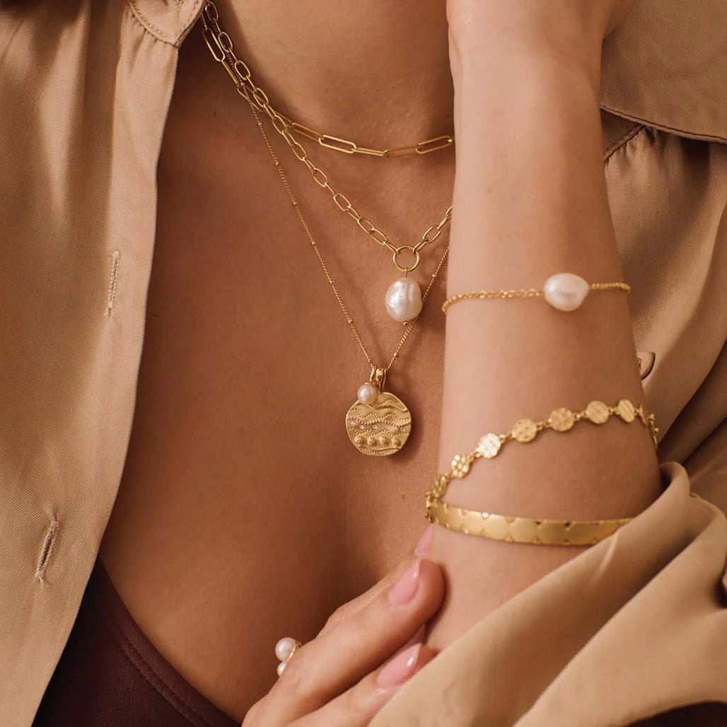 Ocean Dreamer Pendant Necklace | Yellow Gold