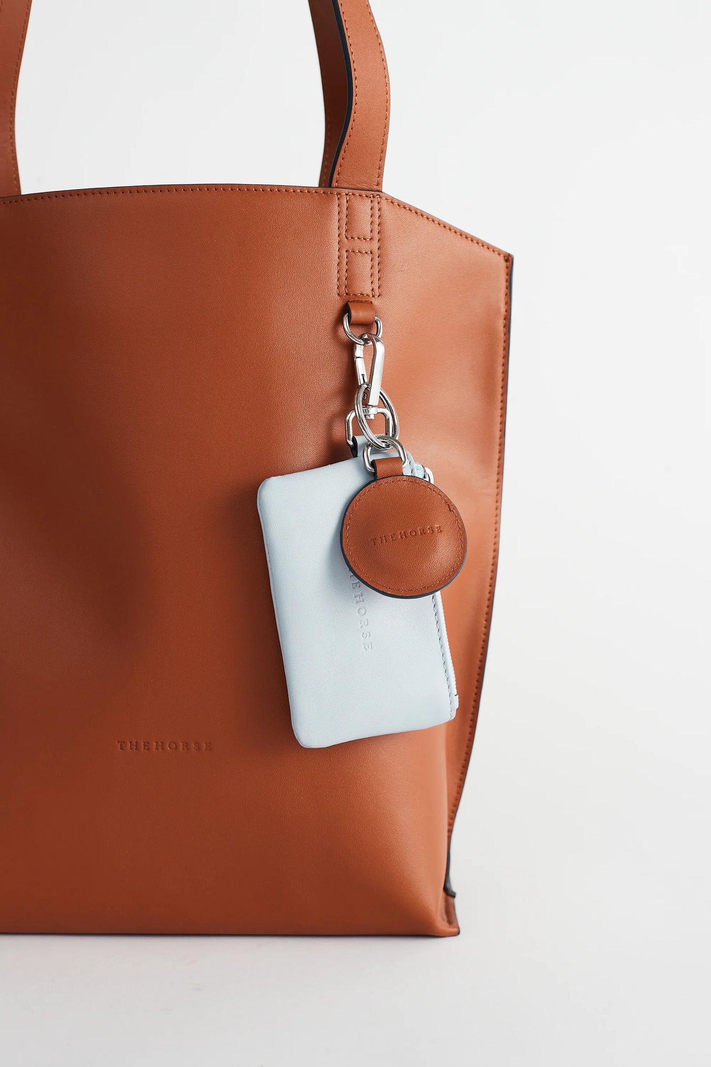 The Leather AirTag Case