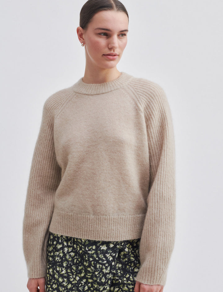 Brookline Knit O-Neck Sweater