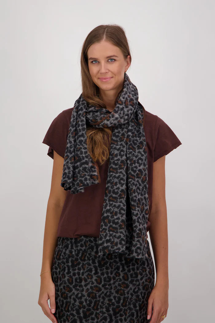 Chic Scarf