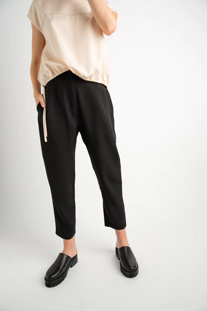 Essential Pant