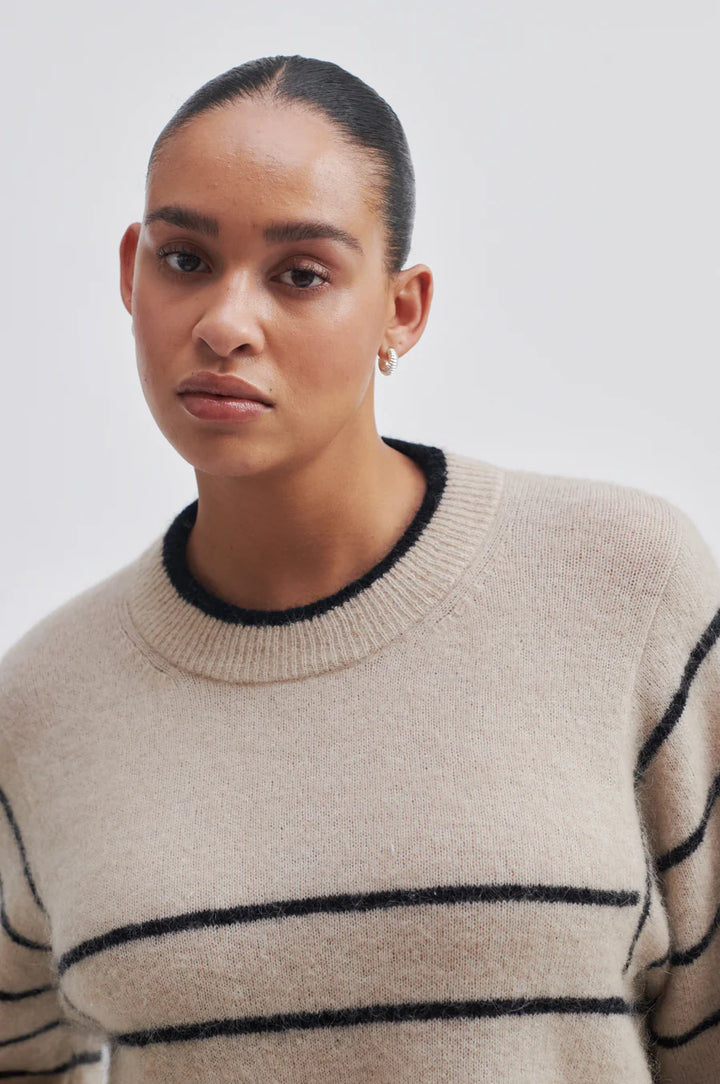 Laila O-Neck Knit Sweater