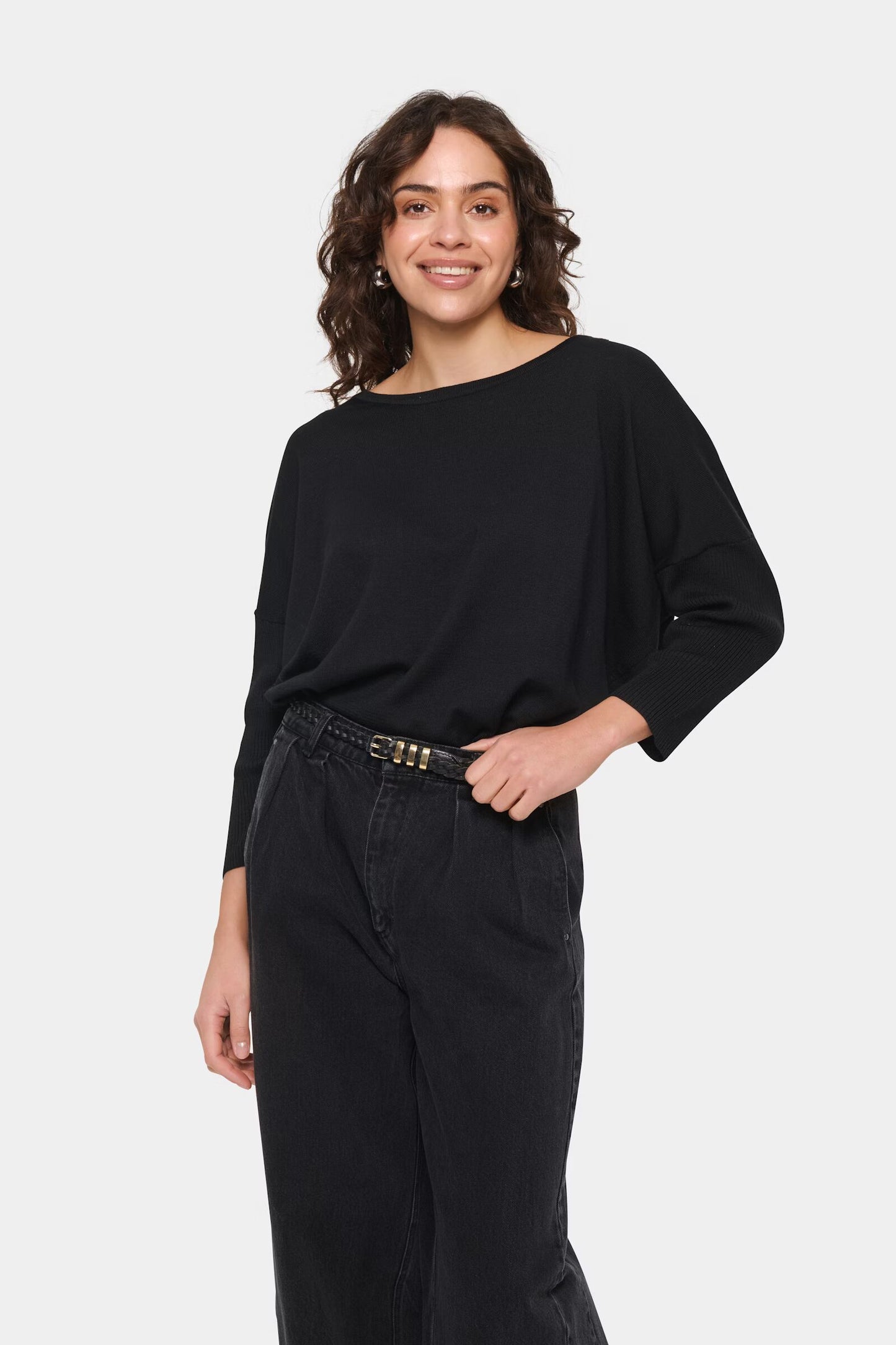 Mila Round Neck Long Sleeve Pullover