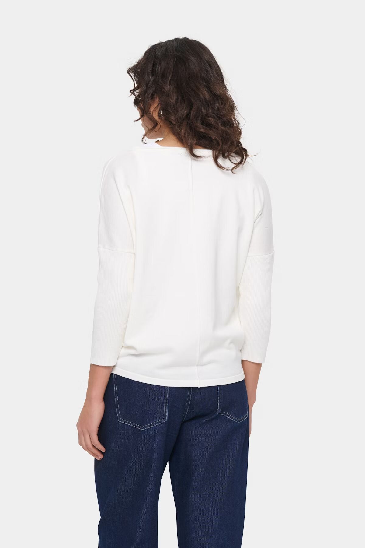 Mila Round Neck Long Sleeve Pullover