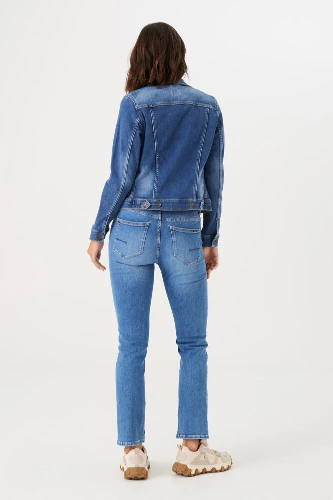 Sofia 700 Slim Denim Jacket