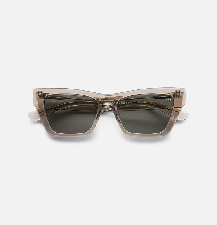 AY - Beam Transparent Oister