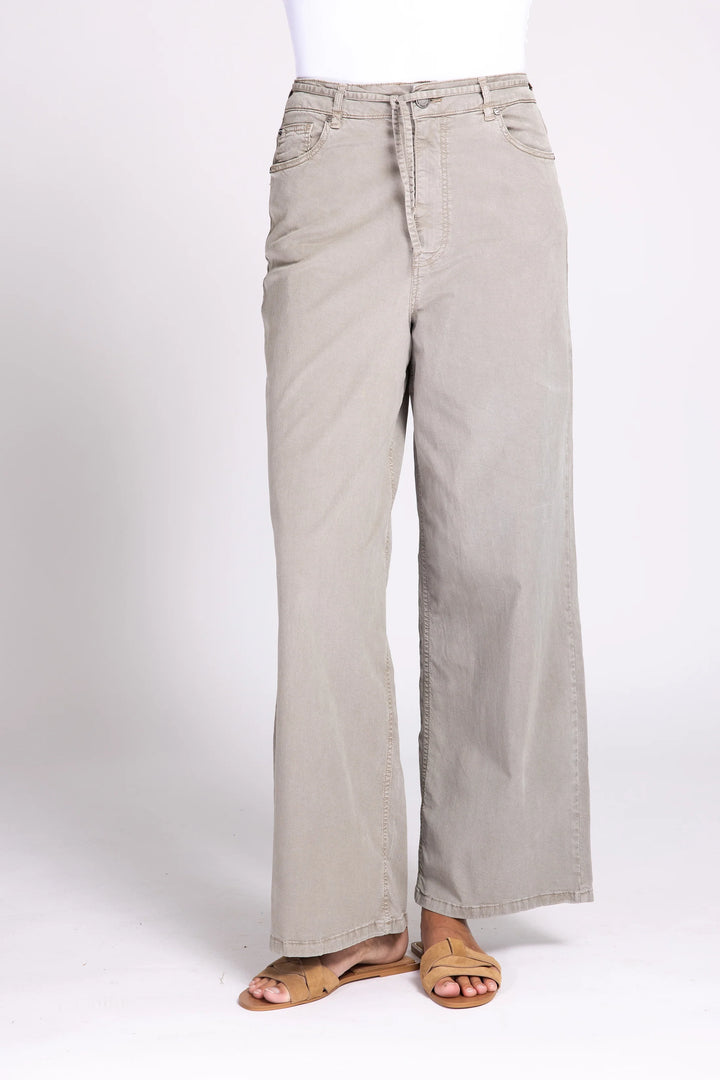 Renze Pant