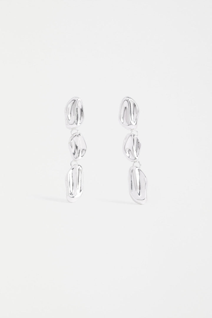 Delaa Drop Earring