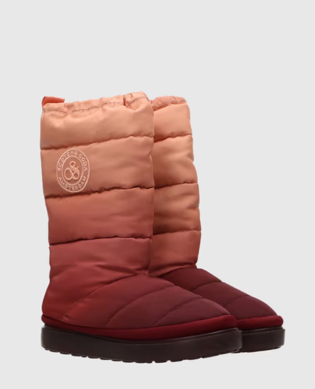 Joan Boot
