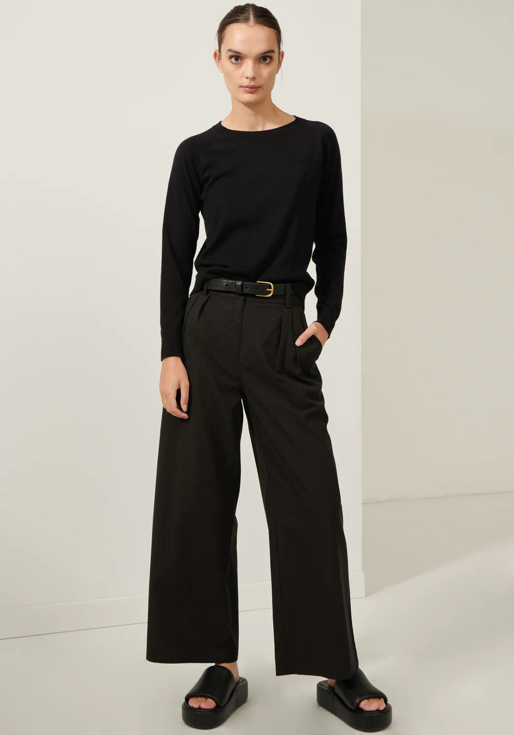 Calamity Crew Neck Plain