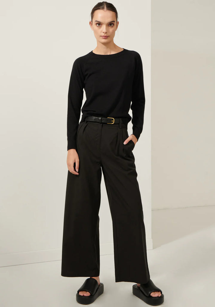 Calamity Crew Neck Plain